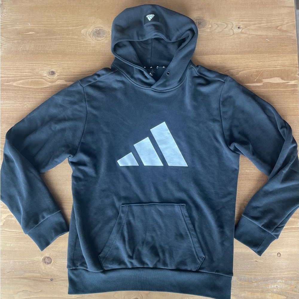 $⬇️Adidas MENS MED Future Icons Logo Graphic Hoodie. Worn once. Great condition!